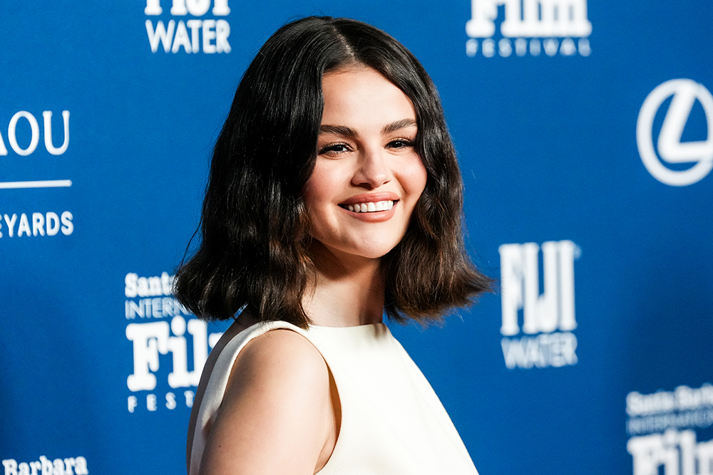 Selena Gomez's Spiced Manicure is Perfect for Thanksgiving